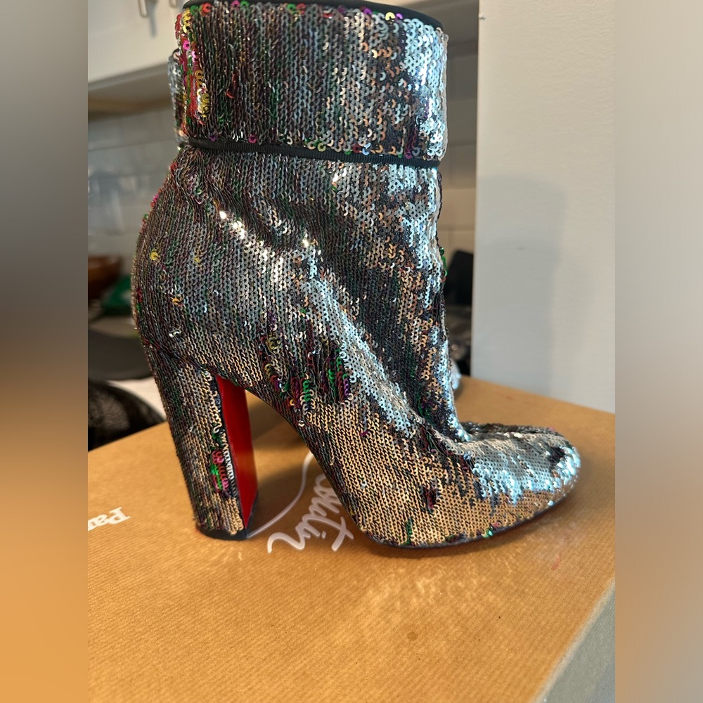 Christian Louboutin Sequin Moulamax